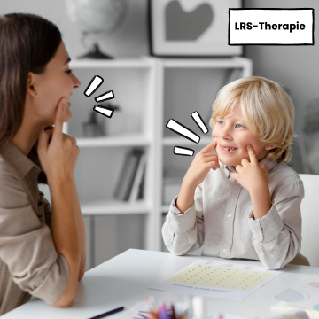 Therapeutin und Kind bei der LRS-Therapie